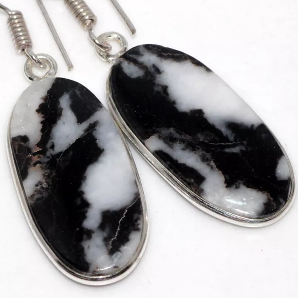 Genuine white buffalo turquoise earring - Picture 2 of 2